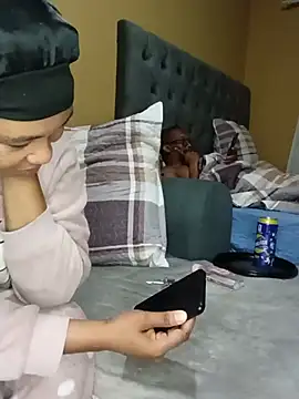 Mmatshi live cam on StripChat