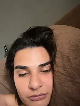 Sollanokm live cam on StripChat