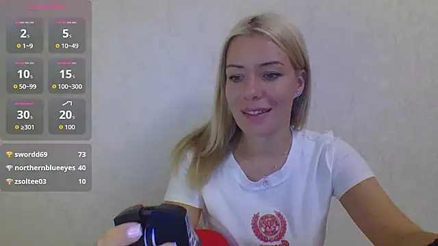 Softy_Aura_ live cam on StripChat