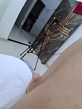 sushmita0 live cam on StripChat