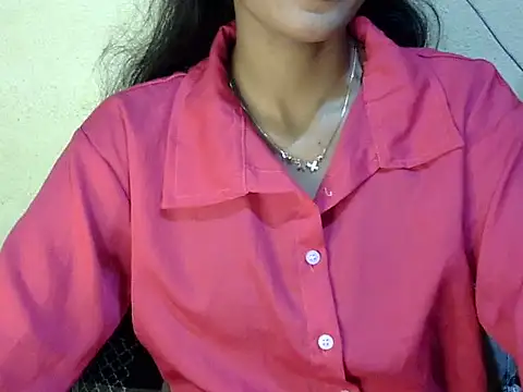 Hayat_K live cam on StripChat