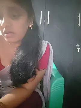 tamil_kanavukanni live cam on StripChat