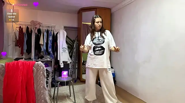 Soremi live cam on StripChat