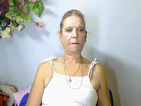 Hot_queen58 live cam on StripChat