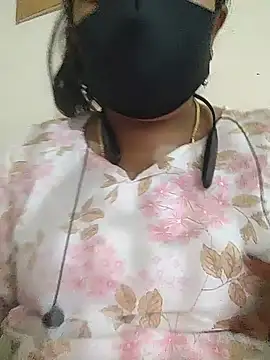 harinishree143 live cam on StripChat