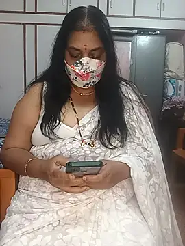 Ragavi-kannada-telugu live cam on StripChat