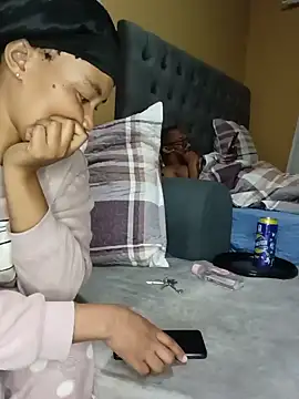 Mmatshi live cam on StripChat