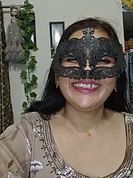 BhabhiPooja69 live cam on StripChat