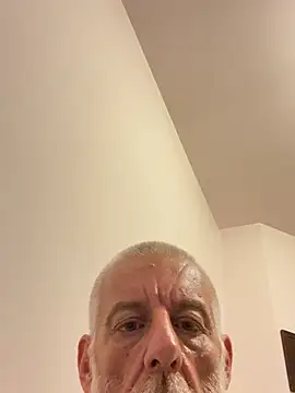 PierPesaroX live cam on StripChat
