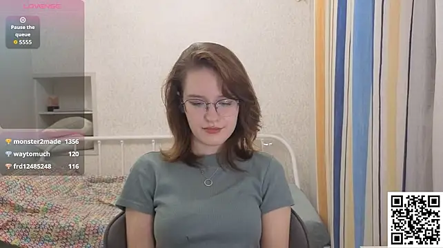 PliantMissus live cam on StripChat