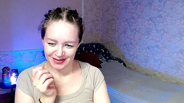 Fern_Lust live cam on StripChat