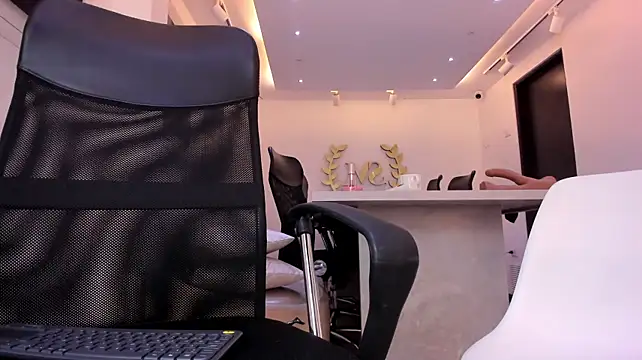 AbbyBeck live cam on StripChat