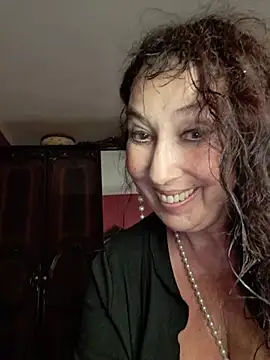 GypsyEsmeralda live sex cam
