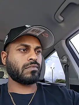 islandvybee55 live sex cam