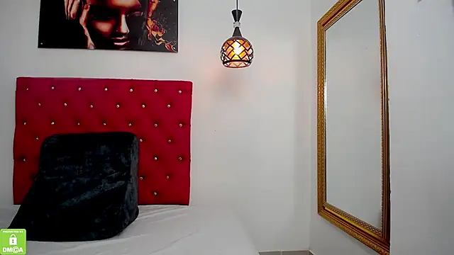 NathaliaSweet_11 live cam on StripChat