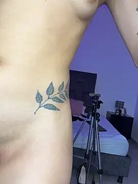 AmberMuse_ live cam on StripChat