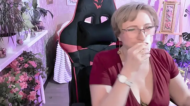 sugar_vivien live cam on StripChat