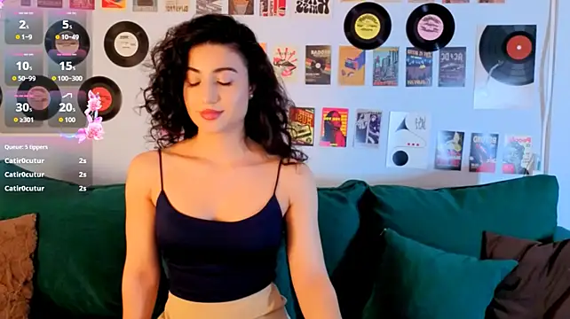 Maya_Rogerss live cam on StripChat