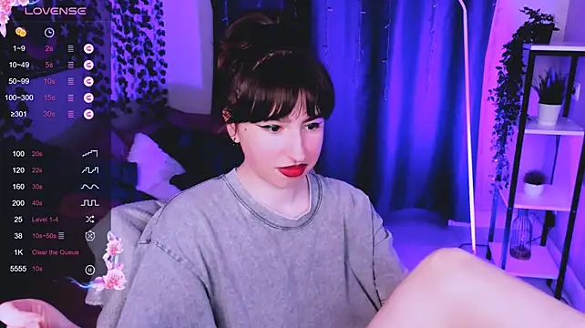 Lily_xBabe live cam on StripChat