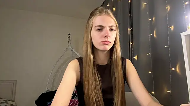OdaSenate live cam on StripChat