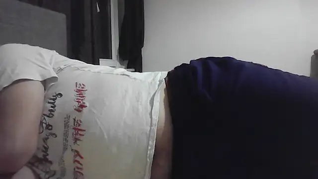 HotwifeAvcisiOlgunAdam live cam on StripChat