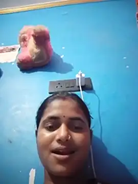 Muskannjii live cam on StripChat