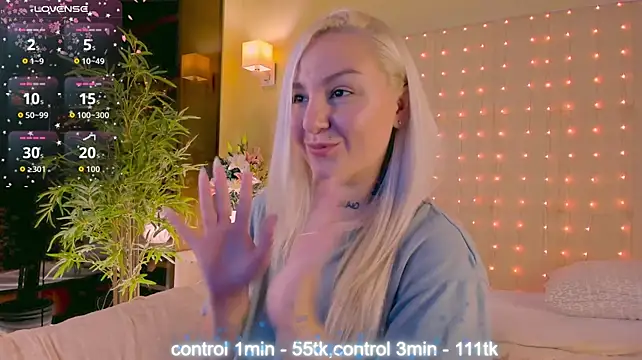 Debbie_Taylor live cam on StripChat