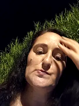 Bella_862 live cam on StripChat