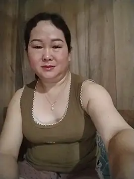 bethichxxx live cam on StripChat