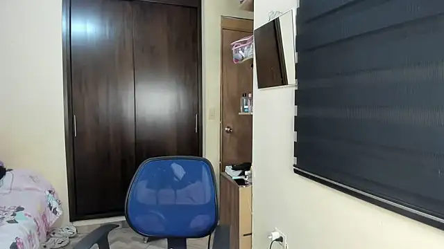 Amy_Walker live cam on StripChat