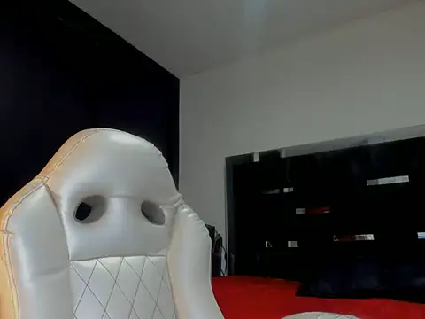 Miranda_bigcock3 live sex cam
