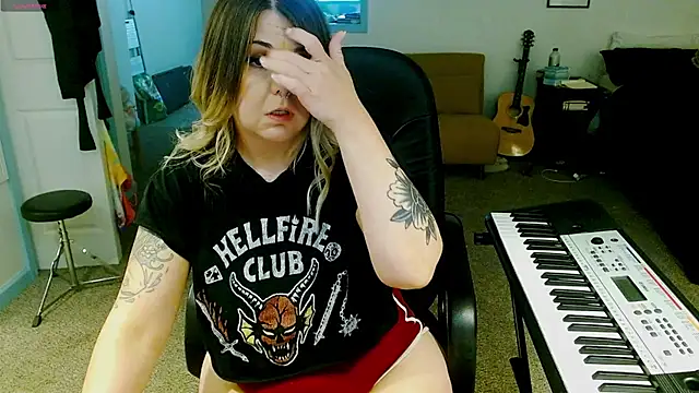 beccalubov live cam on StripChat