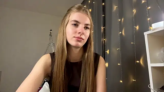 OdaSenate live cam on StripChat