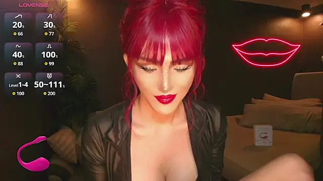 GoddessaXX live cam on StripChat