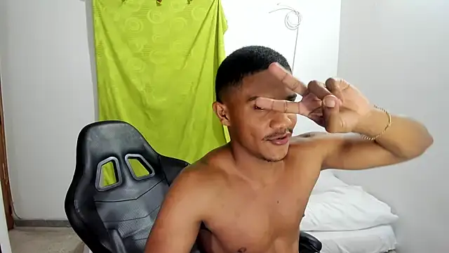 corzoethan live sex cam