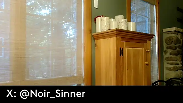 sinnernoir live sex cam