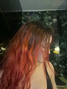 Ashly_cutee live cam on StripChat