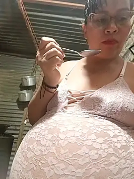 Dirty_Pregnant_Mommy live cam on StripChat