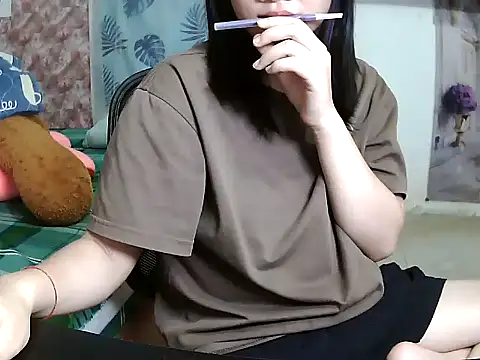 Hana_bbaby live cam on StripChat