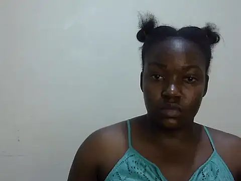 Sexy-suzy live cam on StripChat