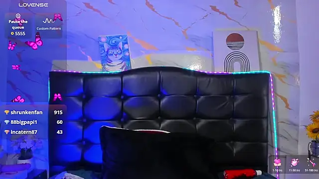 Mariangp live cam on StripChat