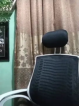 nil-pore-06-L live sex cam