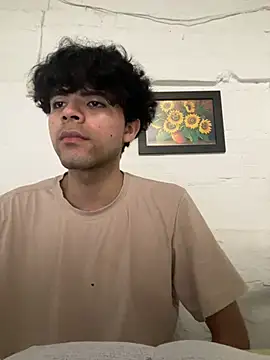 Axel-Mejia live cam on StripChat