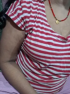 SONIYABHABHI90 live cam on StripChat