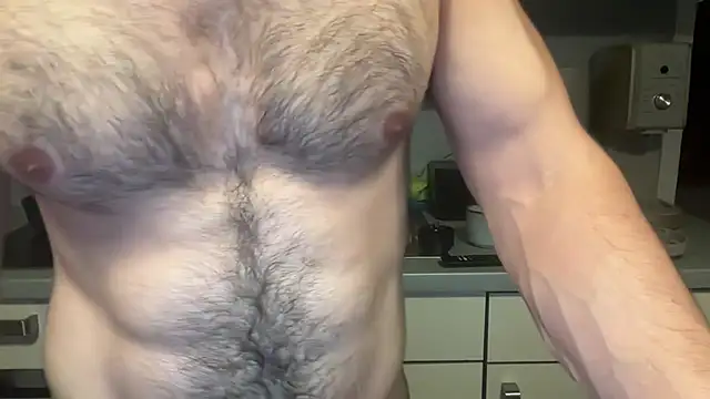 muscle_hair3_elias live cam on StripChat