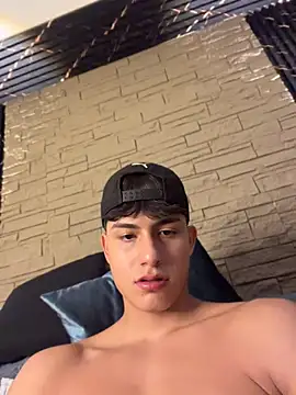 Lander_Cruz live sex cam