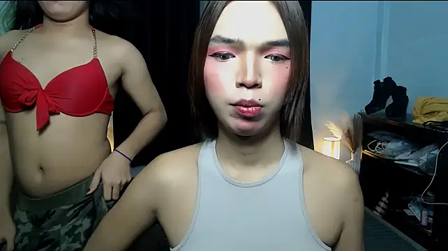 Redmill_collins live cam on StripChat