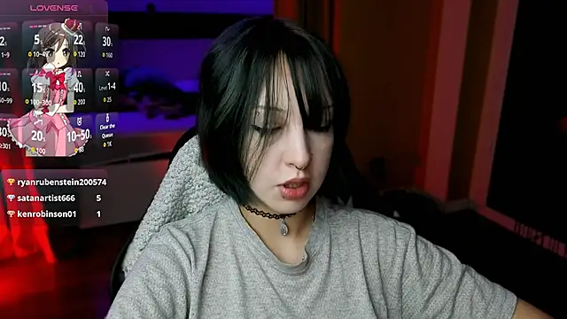 Reze_bomb live cam on StripChat