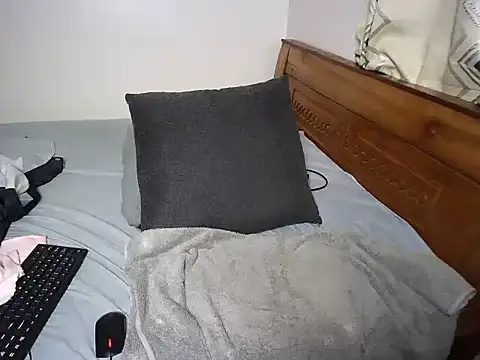 harrier_cleoh live cam on StripChat