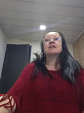 Sonialorens_ live cam on StripChat